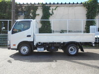 HINO Dutro Flat Body 2WG-XZU606M 2026 252km_4