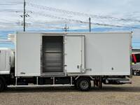 ISUZU Forward Refrigerator & Freezer Truck 2PG-FRR90T2 2018 476,000km_13