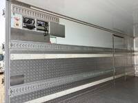 ISUZU Forward Refrigerator & Freezer Truck 2PG-FRR90T2 2018 476,000km_8