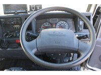 ISUZU Elf Panel Van TRG-NHS85AN 2016 67,670km_31