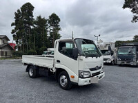 HINO Dutro Flat Body TPG-XZU605M 2017 68,298km_3