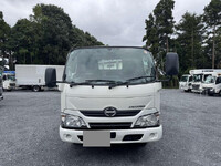 HINO Dutro Flat Body TPG-XZU605M 2017 68,298km_6