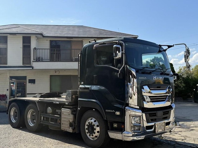 ISUZU Giga Trailer Head QDG-EXZ52BJ 2017 418,000km