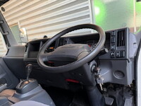 ISUZU Elf Aluminum Van TPG-NPR85YN 2017 182,000km_15