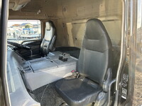 MITSUBISHI FUSO Super Great Dump QPG-FV60VX 2016 611,270km_28