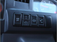 ISUZU Elf Panel Van TRG-NJR85AN 2018 90,095km_34