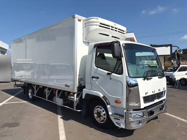 MITSUBISHI FUSO Fighter Refrigerator & Freezer Truck TKG-FK74F 2017 518,711km