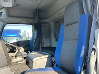 ISUZU Giga Aluminum Wing 2PG-CYJ77C 2017 695,000km_20