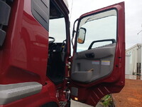 UD TRUCKS Quon Trailer Head 2PG-GK5AAB 2019 671,000km_24