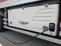 UD TRUCKS Quon Refrigerator & Freezer Truck 2PG-CD5CA 2019 671,000km_38