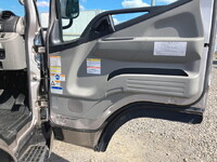MITSUBISHI FUSO Canter Safety Loader (With 4 Steps Of Cranes) 2PG-FEB90 2020 2,229km_33