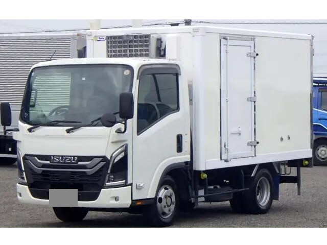 Elf Refrigerator & Freezer Truck_1