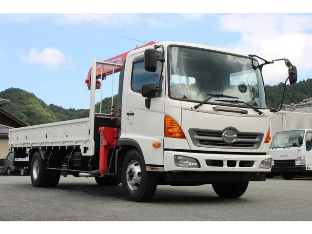 Ranger Truck (With 4 Steps Of Cranes)_1