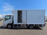 ISUZU Elf Refrigerator & Freezer Truck 2RG-NPR88AN 2022 148,000km_27