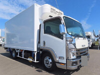 ISUZU Elf Refrigerator & Freezer Truck 2RG-NPR88AN 2022 148,000km_3
