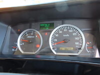 ISUZU Elf Panel Van TRG-NMR85AN 2015 107,000km_13