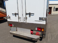 ISUZU Elf Panel Van TRG-NMR85AN 2015 107,000km_26