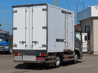 ISUZU Elf Panel Van TRG-NMR85AN 2015 107,000km_2