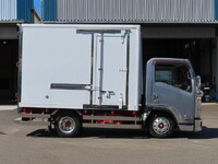 ISUZU Elf Panel Van TRG-NMR85AN 2015 107,000km_4