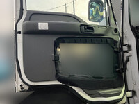 ISUZU Giga Mixer Truck QKG-CXM77AT 2016 145,210km_24