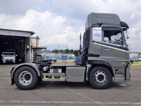 UD TRUCKS Quon Trailer Head 2PG-GK5AAB 2019 859,000km_3