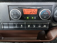 HINO Ranger Flat Body 2KG-FC2ABA 2021 303,492km_34