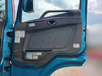 MITSUBISHI FUSO Super Great Trailer Head QPG-FP64VDR 2015 430,507km_23