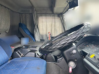 ISUZU Giga Refrigerator & Freezer Truck QKG-CYJ77A 2015 1,022,881km_32
