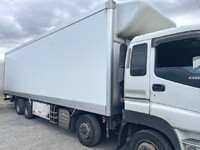 ISUZU Giga Refrigerator & Freezer Truck QKG-CYJ77A 2015 1,022,881km_5