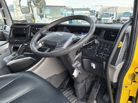 UD TRUCKS Quon Trailer Head 2PG-GK5AAB 2020 411,887km_27