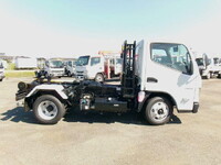 MITSUBISHI FUSO Canter Container Carrier Truck 2RG-FBAV0 2026 437km_6