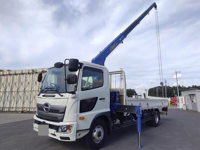 Ranger Truck (With 4 Steps Of Cranes)_1