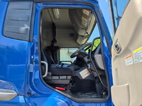 UD TRUCKS Quon Trailer Head 2PG-GK5AAB 2019 286,000km_12