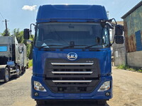 UD TRUCKS Quon Trailer Head 2PG-GK5AAB 2019 286,000km_3