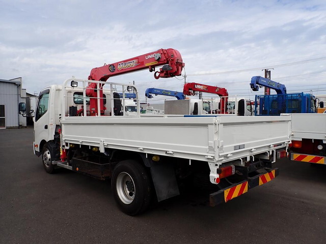 Dutro Truck (With 3 Steps Of Cranes)_2