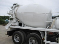 ISUZU Giga Mixer Truck QKG-CXZ77AT 2015 45,000km_4