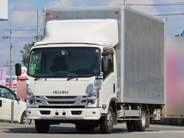 Elf Aluminum Van_1