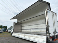 ISUZU Giga Refrigerator & Freezer Wing QKG-CYJ77B 2017 662,390km_6