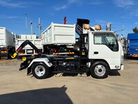 ISUZU Elf Container Carrier Truck TPG-NKR85AN 2015 65,200km_18