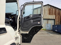 ISUZU Giga Trailer Head 2PG-EXD52CE 2019 707,000km_14