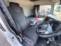 UD TRUCKS Quon Aluminum Wing 2PG-CG5CA 2023 565,000km_26