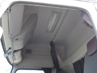 UD TRUCKS Quon Trailer Head 2PG-GK5AAB 2021 218,000km_25