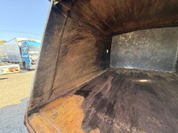 ISUZU Elf Garbage Truck BKG-NMR85AN 2011 336,000km_14