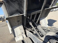 ISUZU Elf Garbage Truck BKG-NMR85AN 2011 336,000km_25