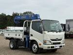 Dutro Truck (With 4 Steps Of Cranes)