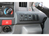 ISUZU Elf Panel Van TRG-NHS85AN 2016 82,177km_17