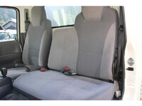 ISUZU Elf Panel Van TRG-NHS85AN 2016 82,177km_40