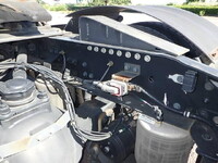 UD TRUCKS Quon Trailer Head 2PG-GK5AAB 2019 404,781km_15