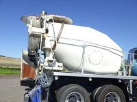 ISUZU Giga Mixer Truck QKG-CXZ77AT 2017 333,587km_8