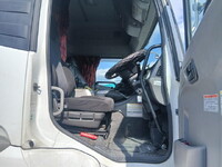 UD TRUCKS Quon Trailer Head 2PG-GK5AAB 2019 600,000km_14